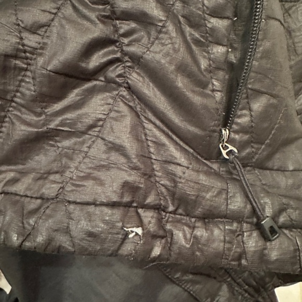 Patagonia women‎ hoodies - Picture 6 of 7